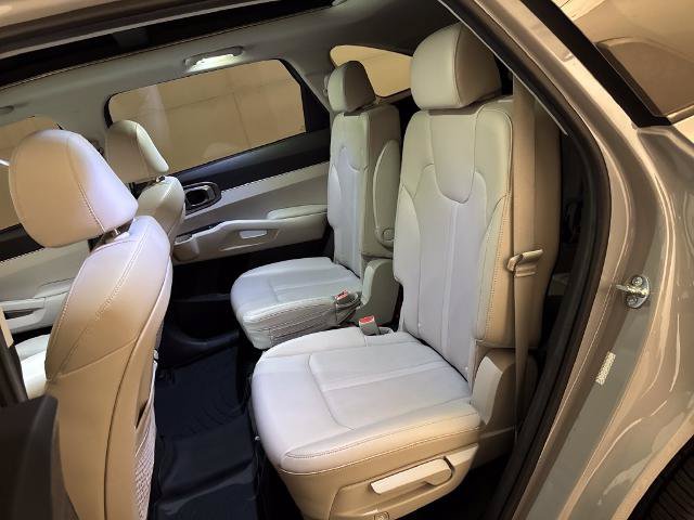 Used 2023 Kia Sorento X-Line EX AWD/4WD image 32