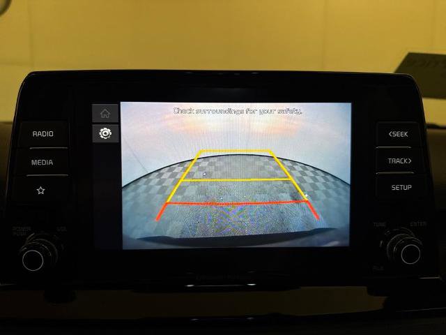 Used 2023 Kia Seltos S image 27