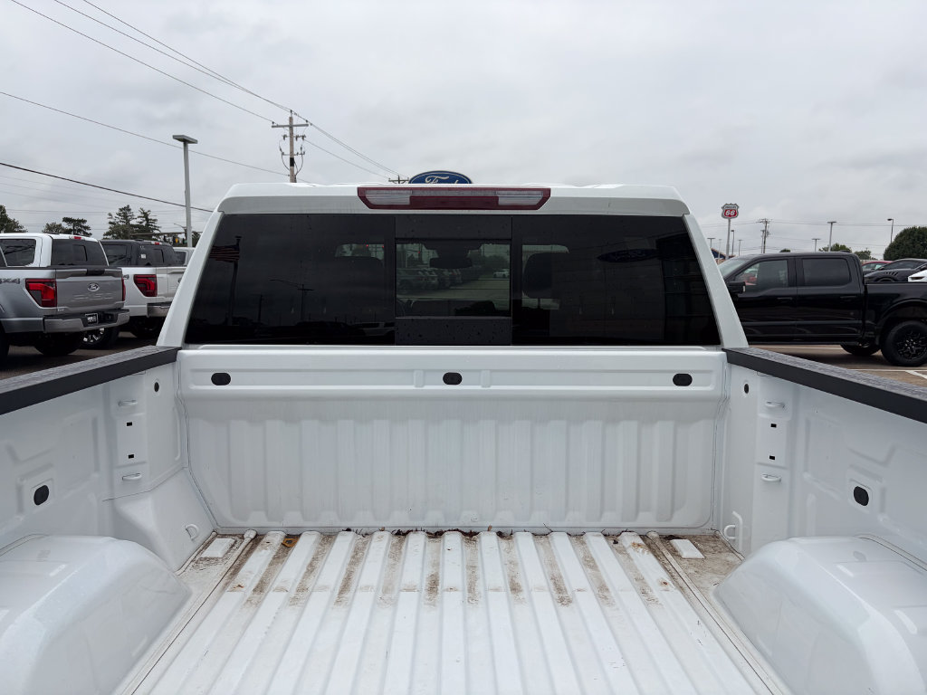 Used 2024 Chevrolet Silverado 1500 LT w/ Leather Package AWD/4WD image 15