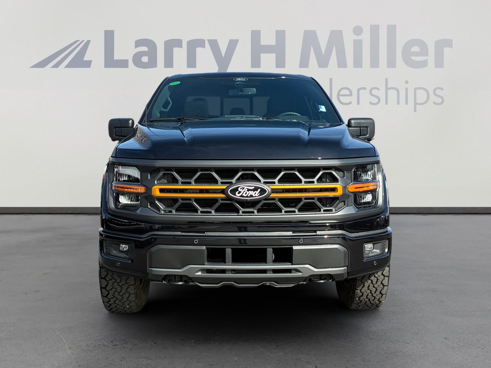 Certified 2025 Ford F150 Tremor w/ Mobile Office Package image 8