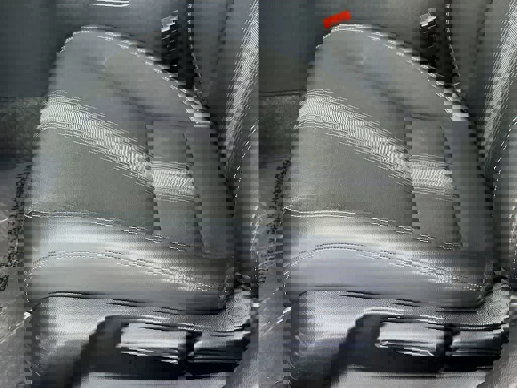 Used 2022 Honda Civic Sport image 28