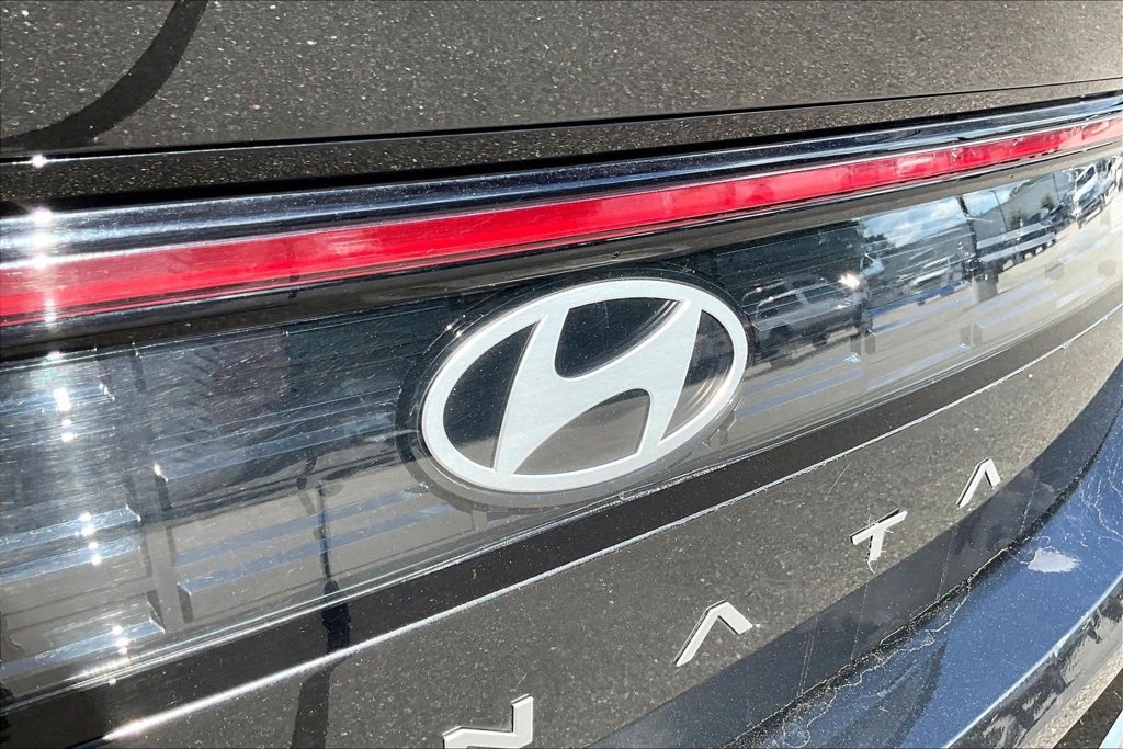 Used 2025 Hyundai Sonata SEL FWD image 26