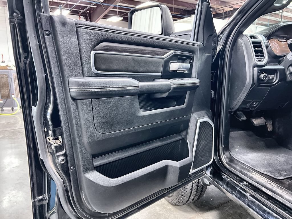 Used 2026 RAM 2500 Laramie AWD/4WD image 15