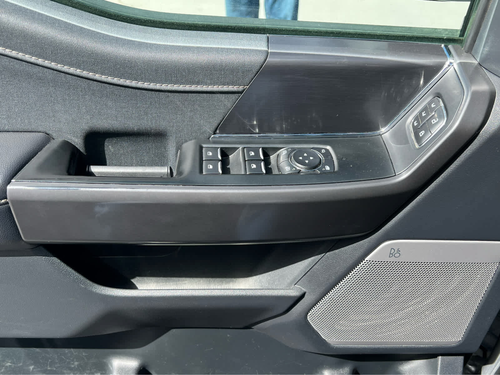 Certified 2025 Ford F150 Lariat AWD/4WD image 32
