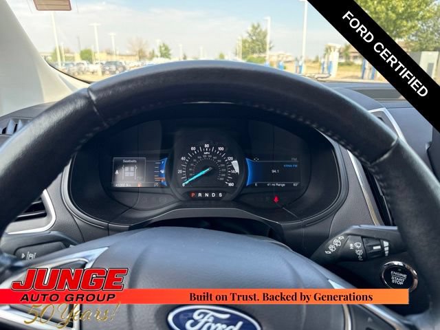 Certified 2024 Ford Edge Titanium AWD/4WD image 17