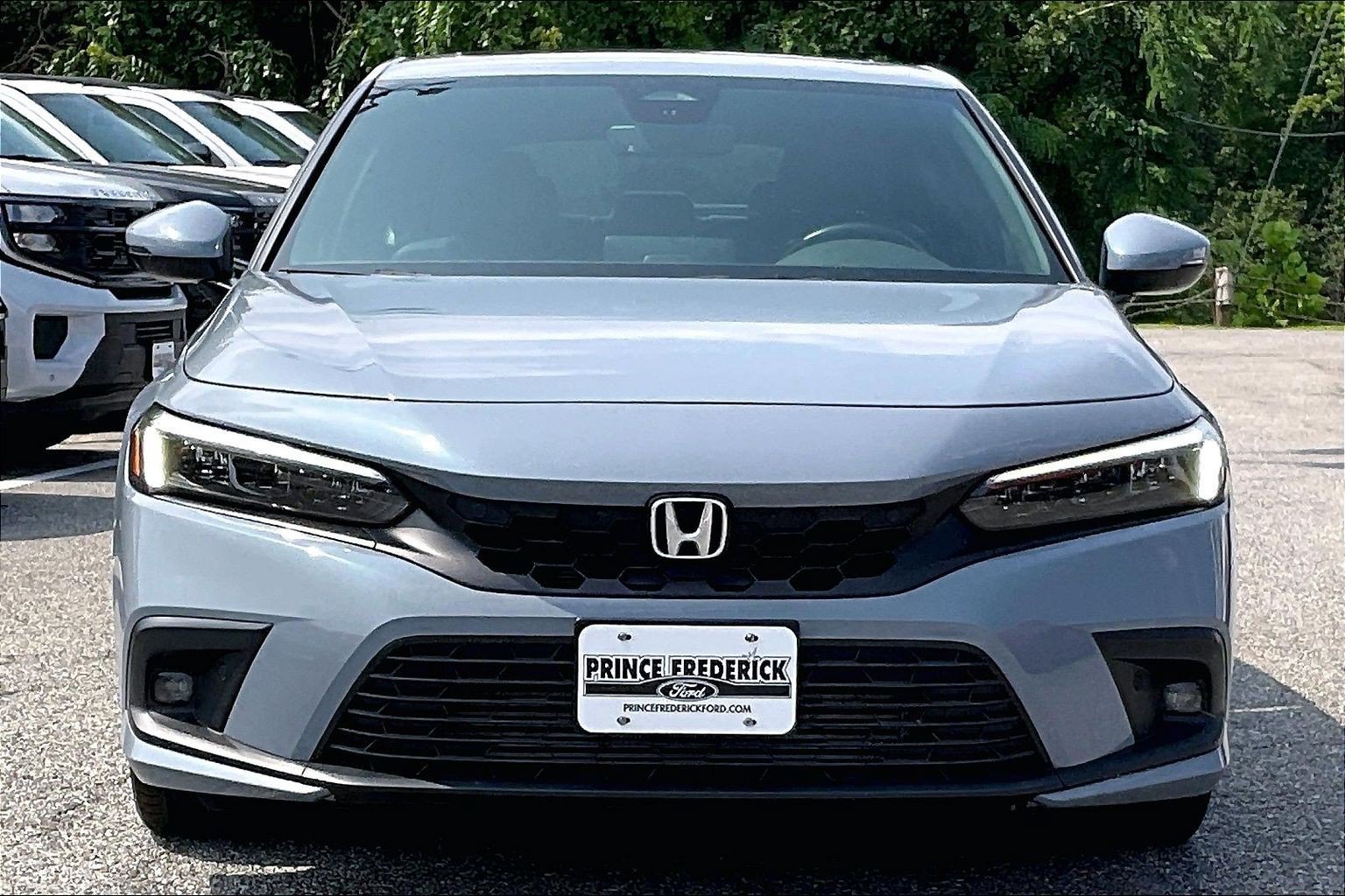 Used 2022 Honda Civic Sport Touring image 2
