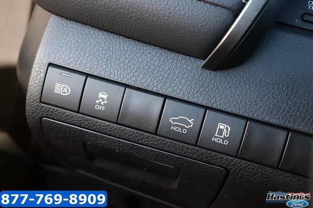 Used 2024 Toyota Camry SE image 23