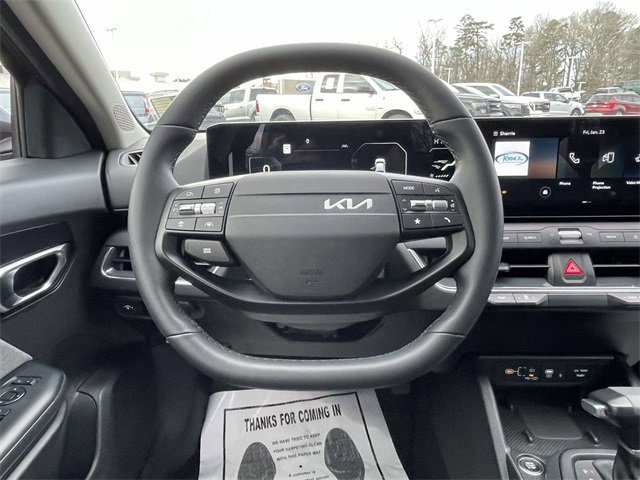 Used 2025 Kia K4 EX image 15