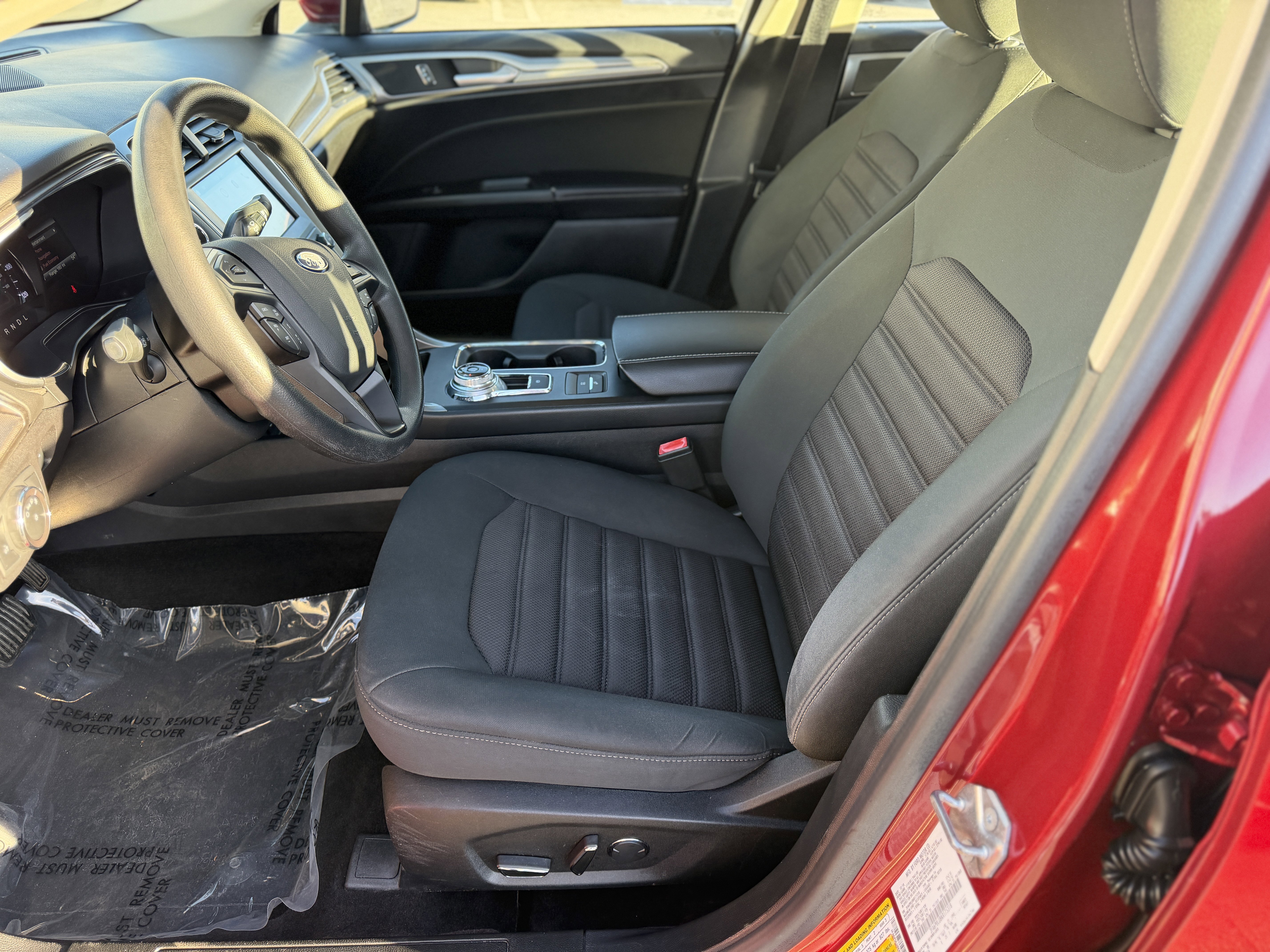 Certified 2019 Ford Fusion SE image 13