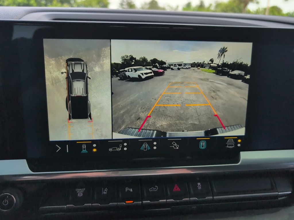 Used 2024 Chevrolet Silverado 3500 LTZ w/ LTZ Plus Package AWD/4WD image 18