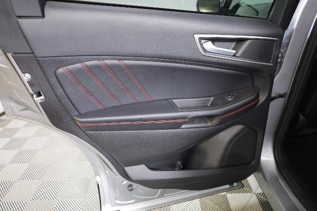 Certified 2024 Ford Edge ST-Line AWD/4WD image 30