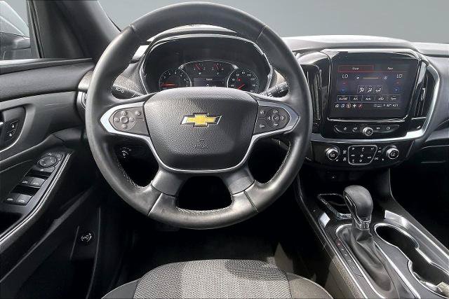 Used 2023 Chevrolet Traverse LT FWD image 5