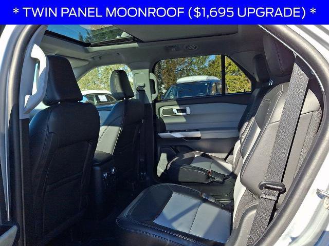 Certified 2022 Ford Explorer XLT w/ Equipment Group 202A image 9