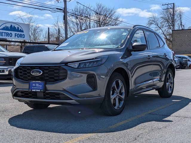 Certified 2024 Ford Escape ST-Line w/ Tech Pack #1 AWD/4WD image 8