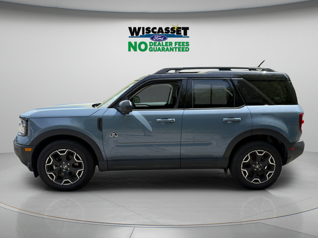 Certified 2025 Ford Bronco Sport Outer Banks w/ Outer Banks Tech Package+ AWD/4WD image 2