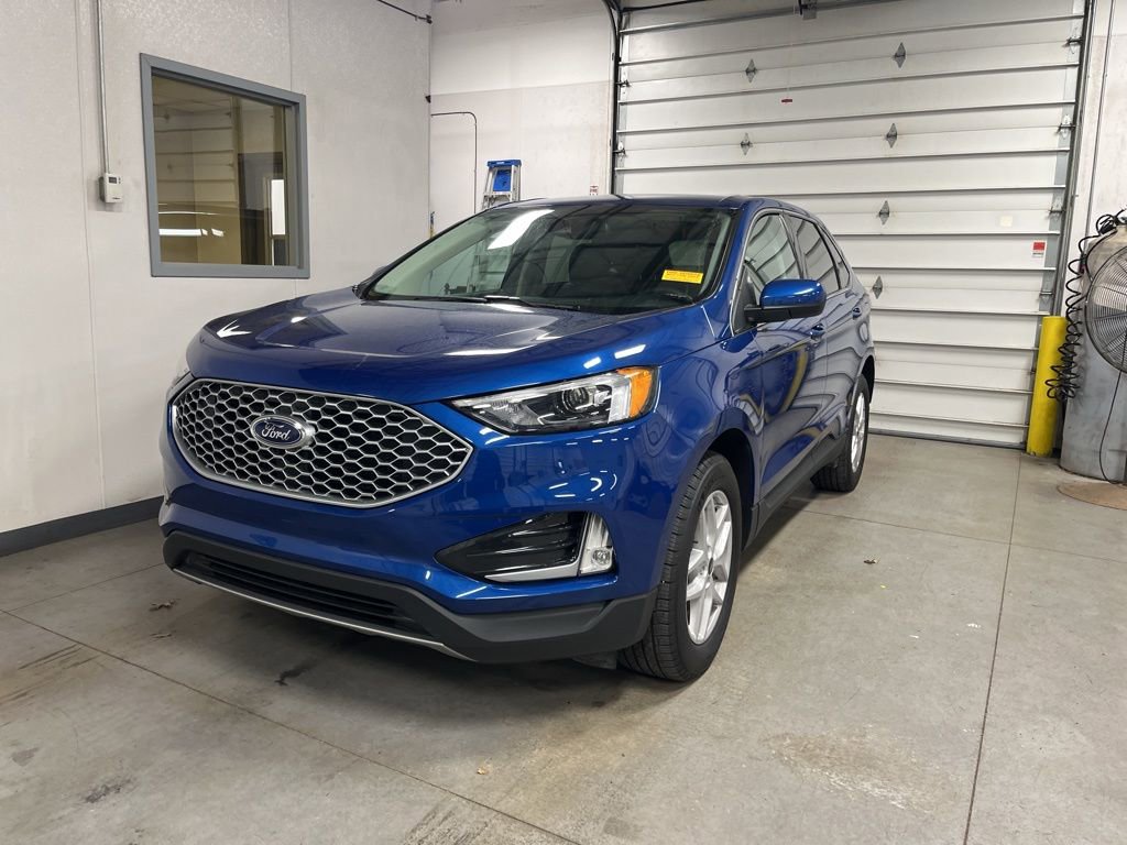 Certified 2024 Ford Edge SEL w/ Convenience Package image 1