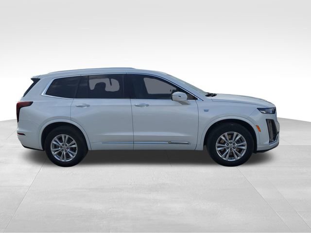 Used 2023 Cadillac XT6 Luxury image 3