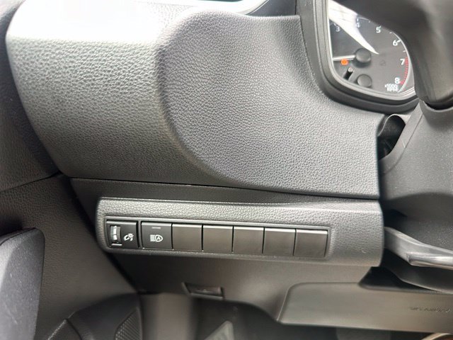 Used 2025 Toyota Corolla LE FWD image 54