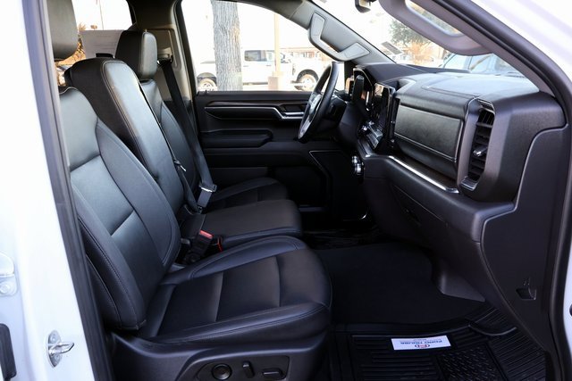 Used 2024 GMC Sierra 1500 SLT image 23