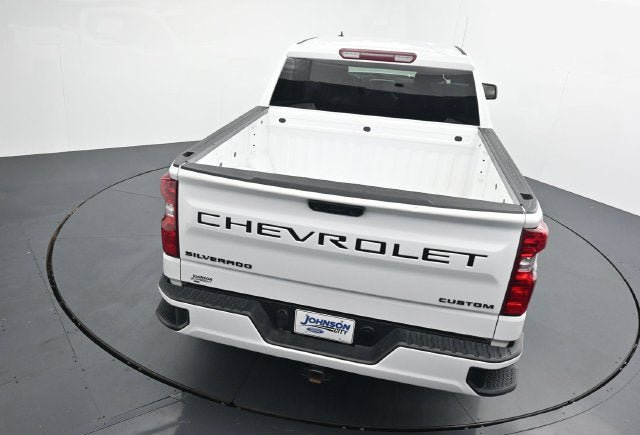Used 2025 Chevrolet Silverado 1500 Custom w/ Turbomax Blackout Package AWD/4WD image 27