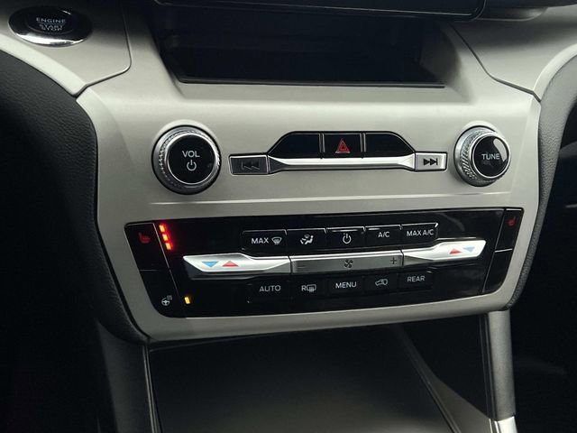 Certified 2024 Ford Explorer XLT w/ Equipment Group 202A image 25
