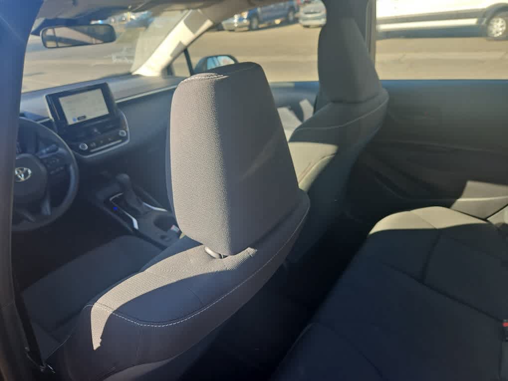 Used 2026 Toyota Corolla LE w/ LE Premium Package FWD image 11