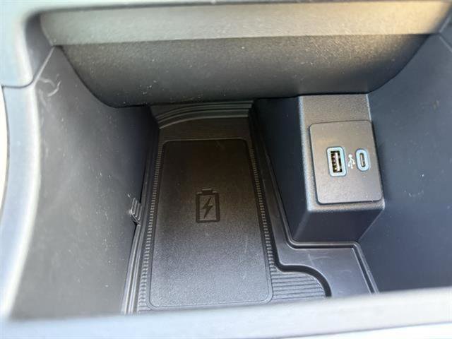 Certified 2022 Ford Edge SEL w/ Convenience Package image 19