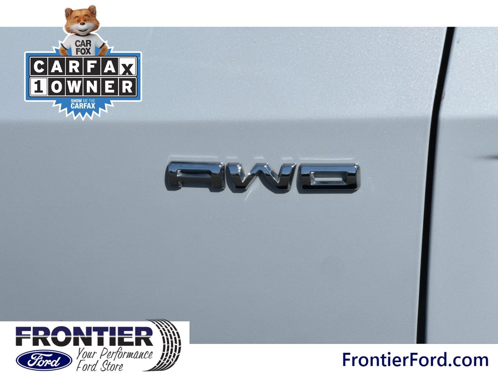 Certified 2025 Ford Escape ST-Line Select AWD/4WD image 27