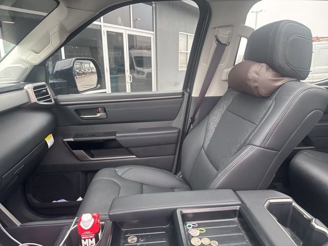 Used 2024 Toyota Tundra Limited image 25