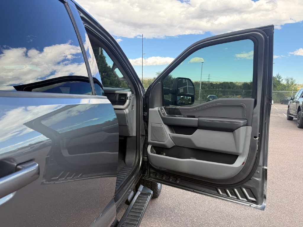 Certified 2023 Ford F250 XLT w/ Black Appearance Package AWD/4WD image 26