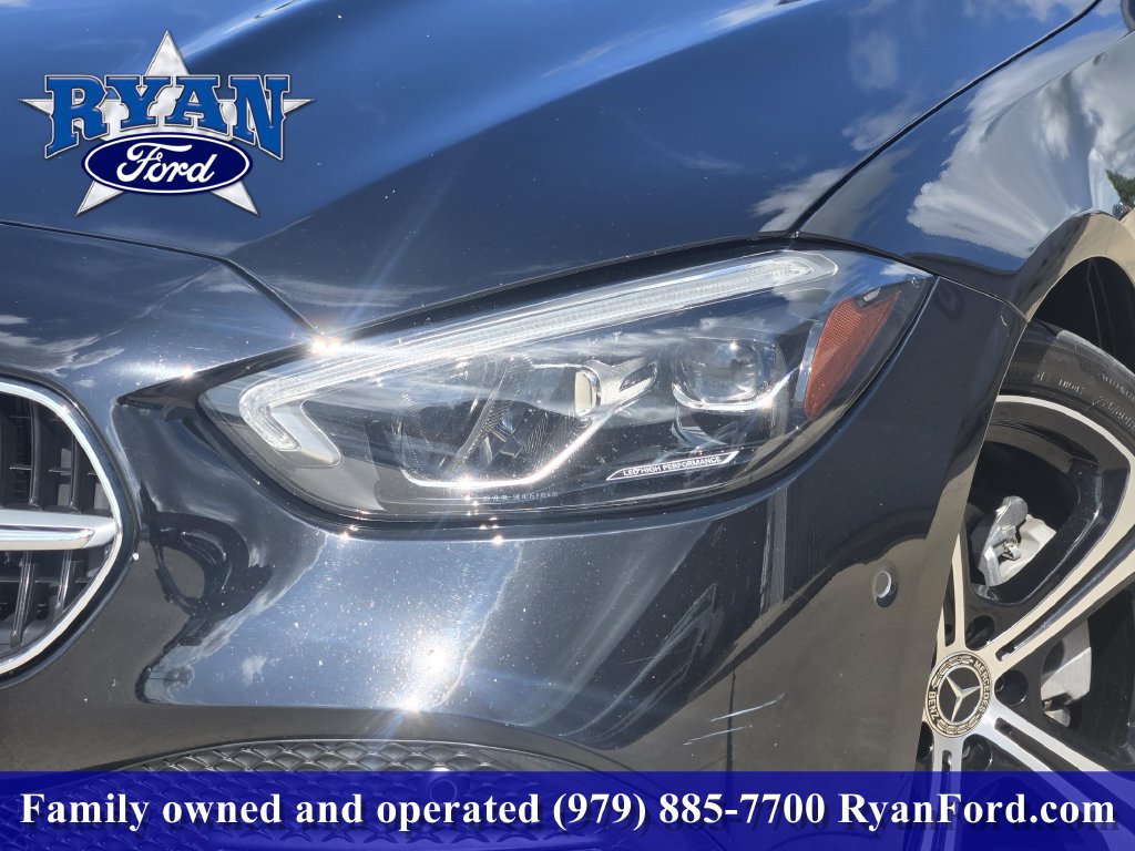 Used 2023 Mercedes-Benz C 300 Sedan w/ Exclusive Trim Package image 6