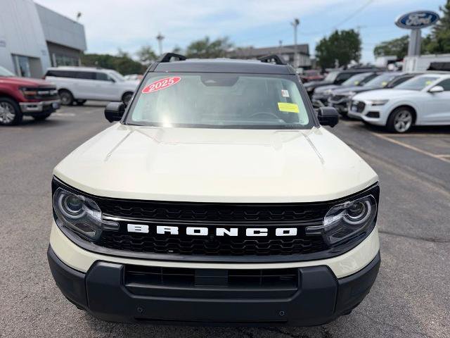 Certified 2025 Ford Bronco Sport Outer Banks w/ Outer Banks Tech Package+ AWD/4WD image 10