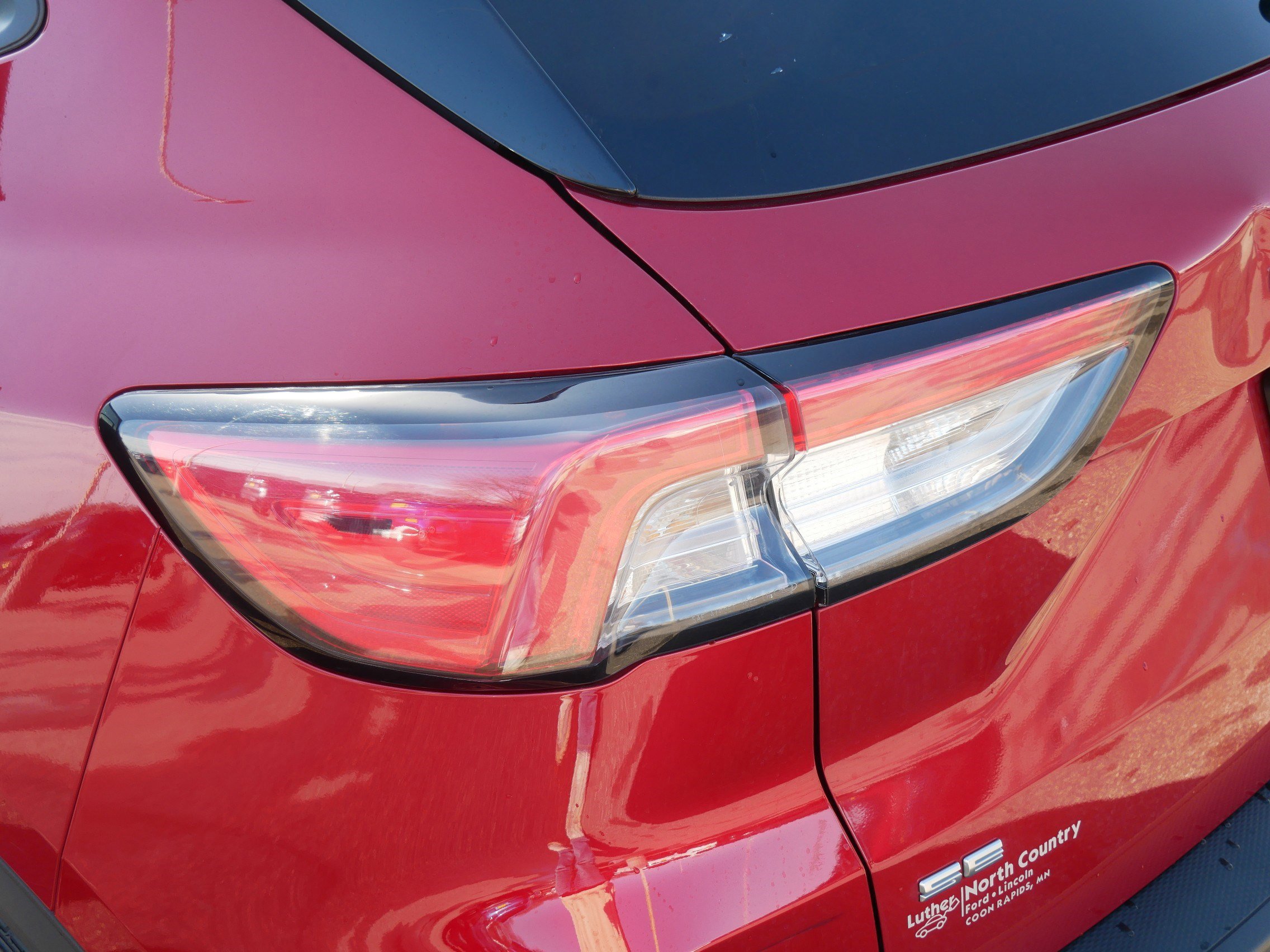 Certified 2020 Ford Escape SE Sport image 26