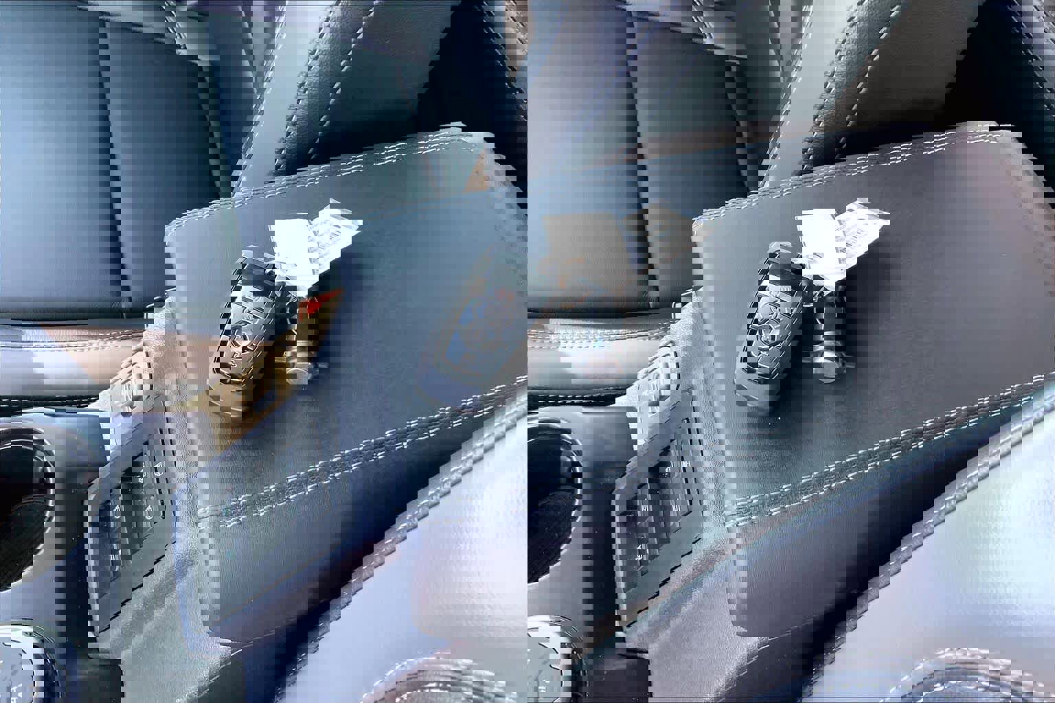 Certified 2025 Ford Bronco Outer Banks w/ Sasquatch Package image 15