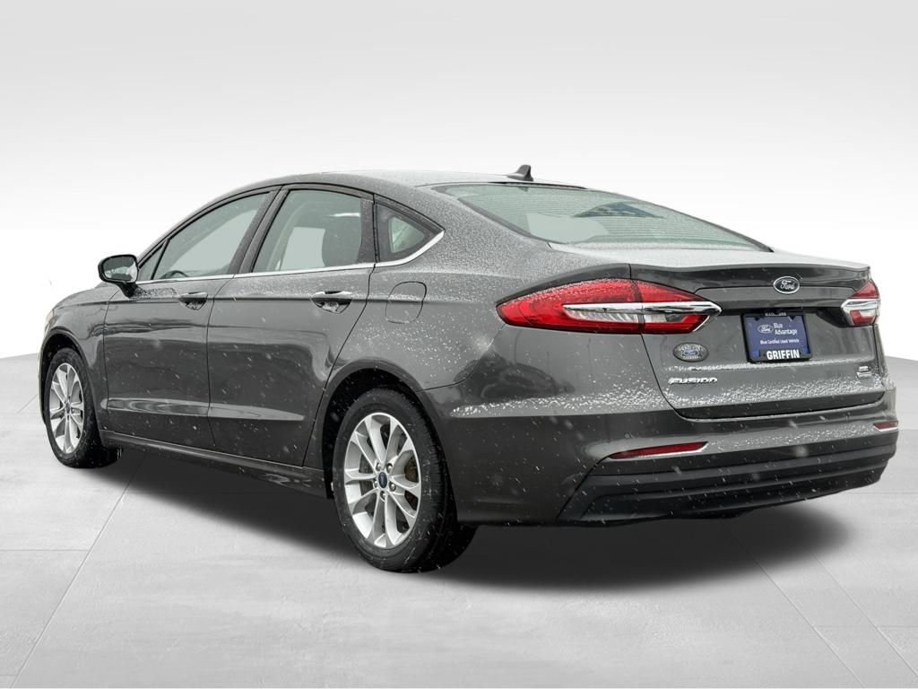 Certified 2020 Ford Fusion SE image 4