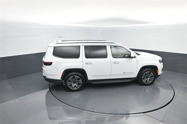 Used 2022 Jeep Wagoneer Series III image 22