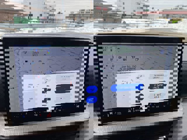 Certified 2025 Ford Explorer Active image 18