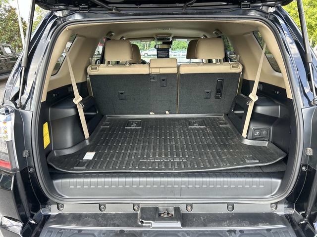 Used 2021 Toyota 4Runner SR5 AWD/4WD image 23