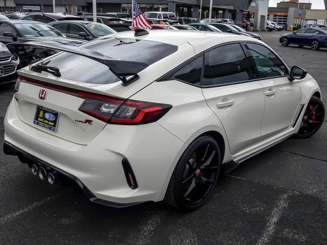 Used 2023 Honda Civic Type R image 10