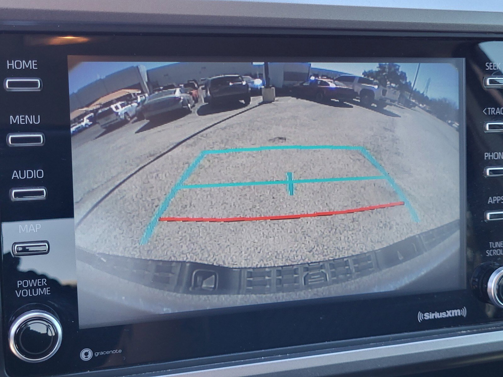 Used 2020 Toyota Tacoma SR5 w/ SR5 Appearance Package (SM) image 21