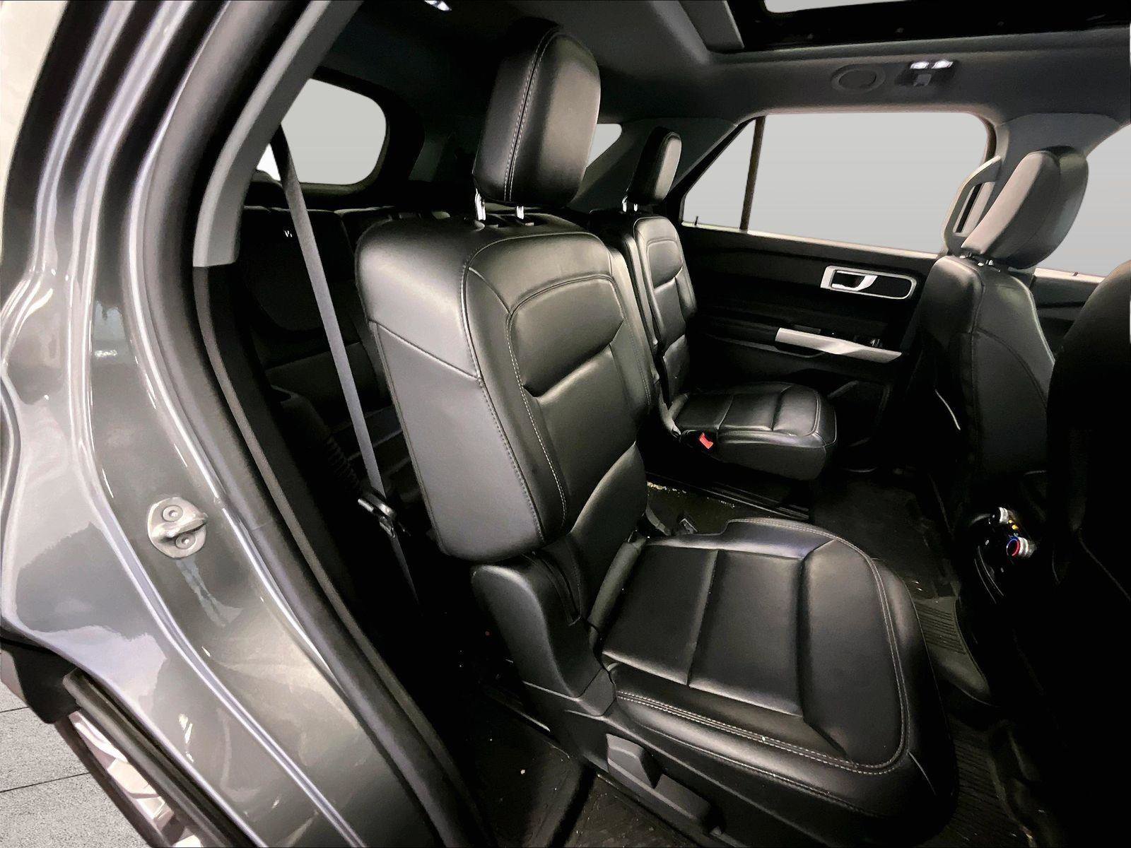 Certified 2023 Ford Explorer XLT w/ Equipment Group 202A image 26
