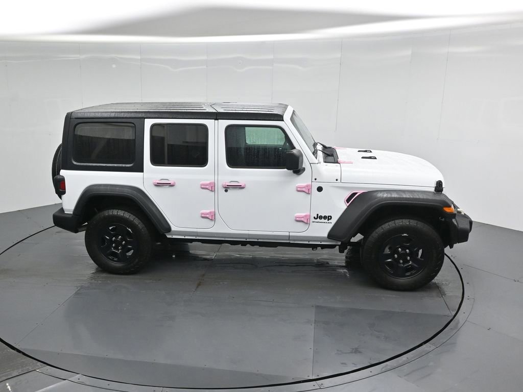 Used 2025 Jeep Wrangler Sport image 12