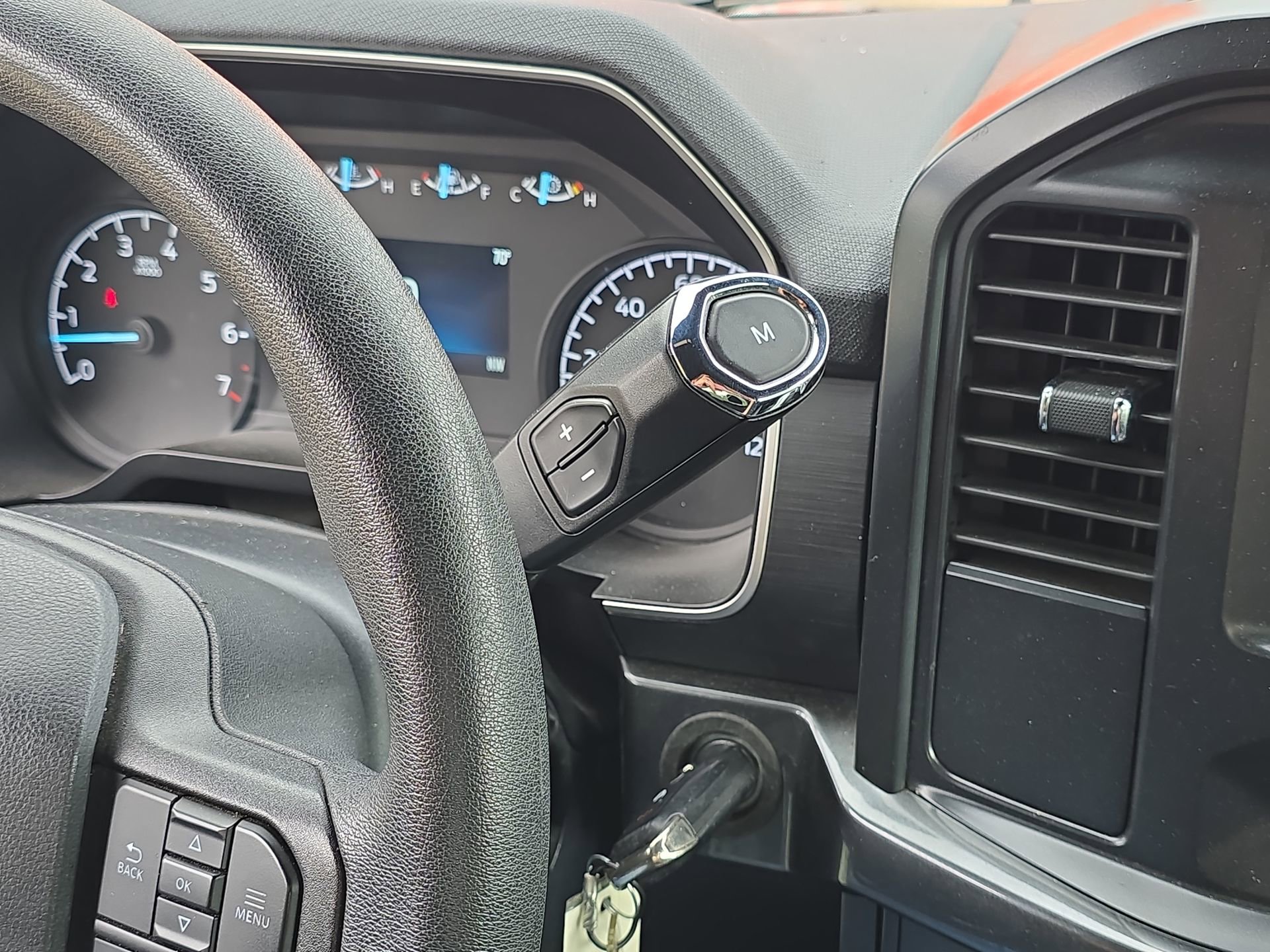 Certified 2022 Ford F150 XL w/ STX Appearance Package RWD image 19
