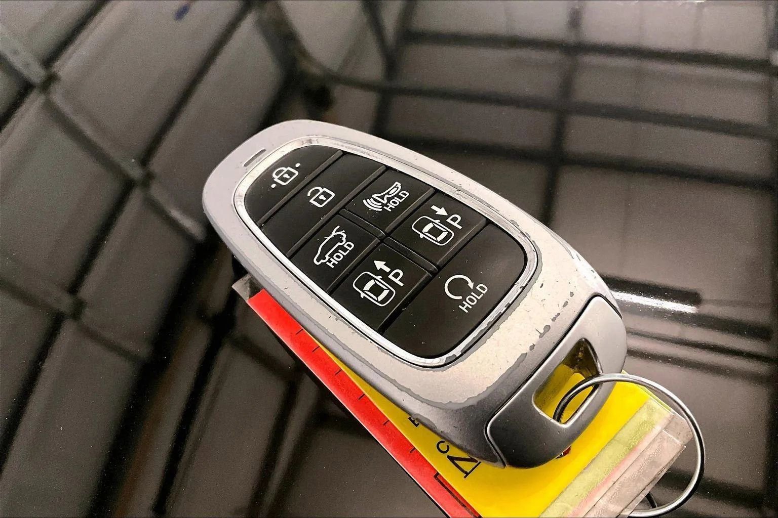 Used 2022 Hyundai Tucson Limited w/ Cargo Package image 11