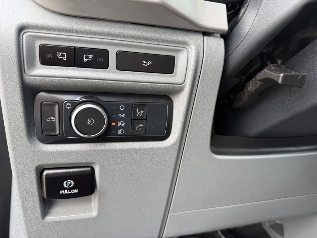 Certified 2022 Ford F150 XLT w/ Equipment Group 302A High image 21