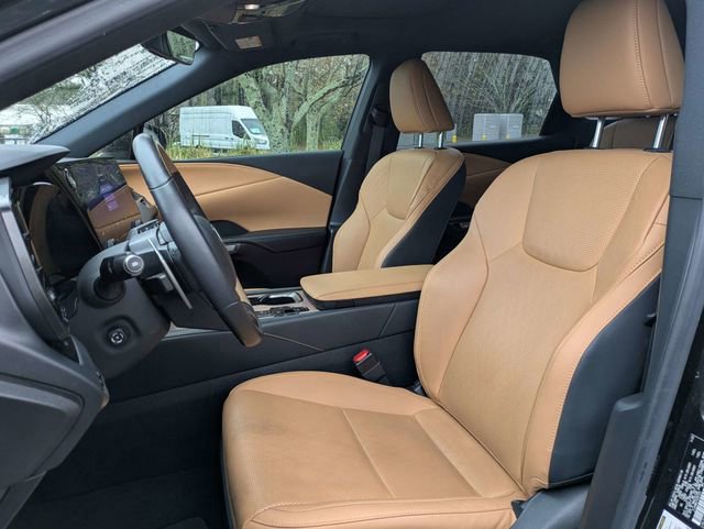 Used 2023 Lexus RX 350 Premium Plus w/ Cold Area Package image 19