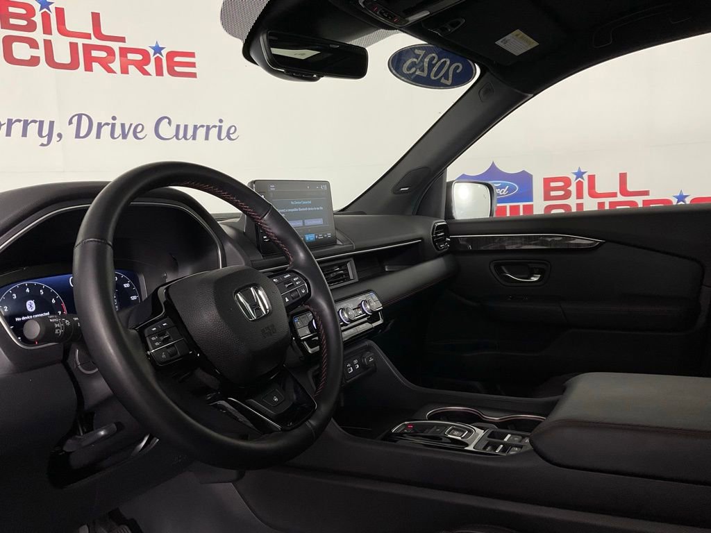 Used 2025 Honda Pilot Black Edition image 13