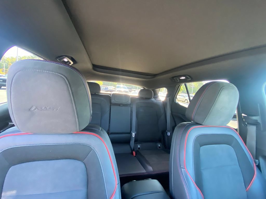Used 2025 Chevrolet Blazer EV RS AWD/4WD image 29