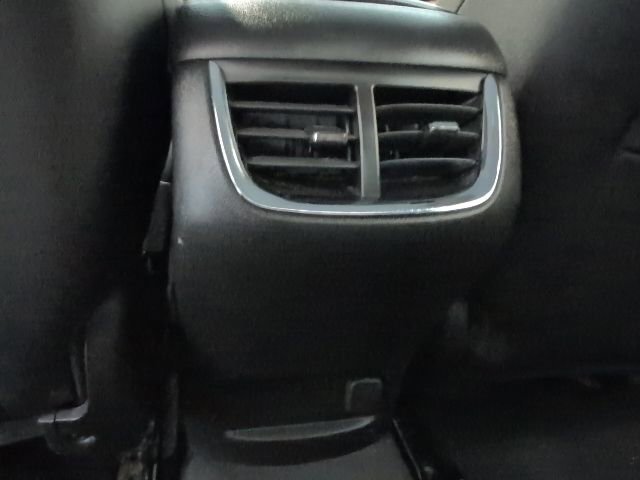 Used 2023 Chevrolet Malibu LT image 30