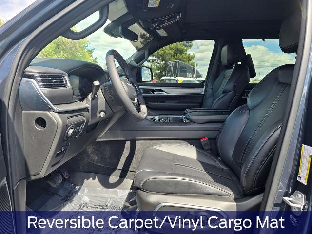 Used 2024 Jeep Wagoneer Series II w/ Convenience Group I image 13